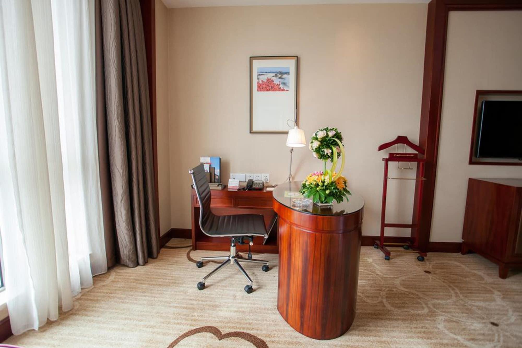 Ramada Plaza Shaoguan City Centre Ngoại thất bức ảnh