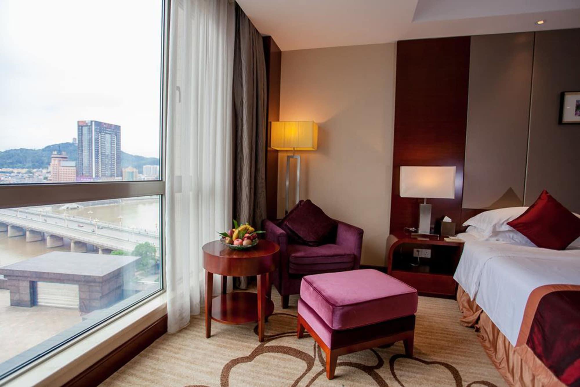 Ramada Plaza Shaoguan City Centre Ngoại thất bức ảnh