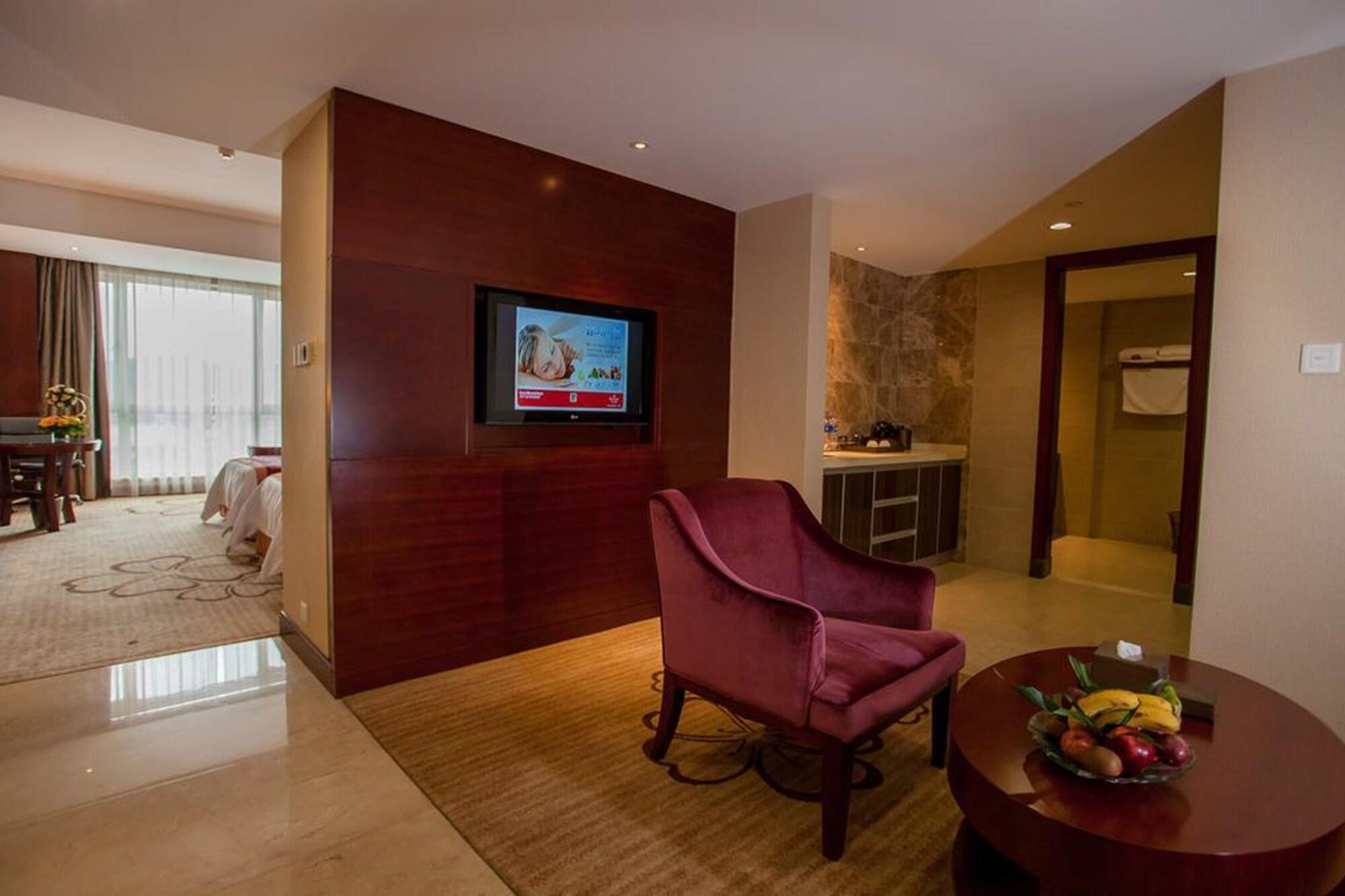 Ramada Plaza Shaoguan City Centre Ngoại thất bức ảnh
