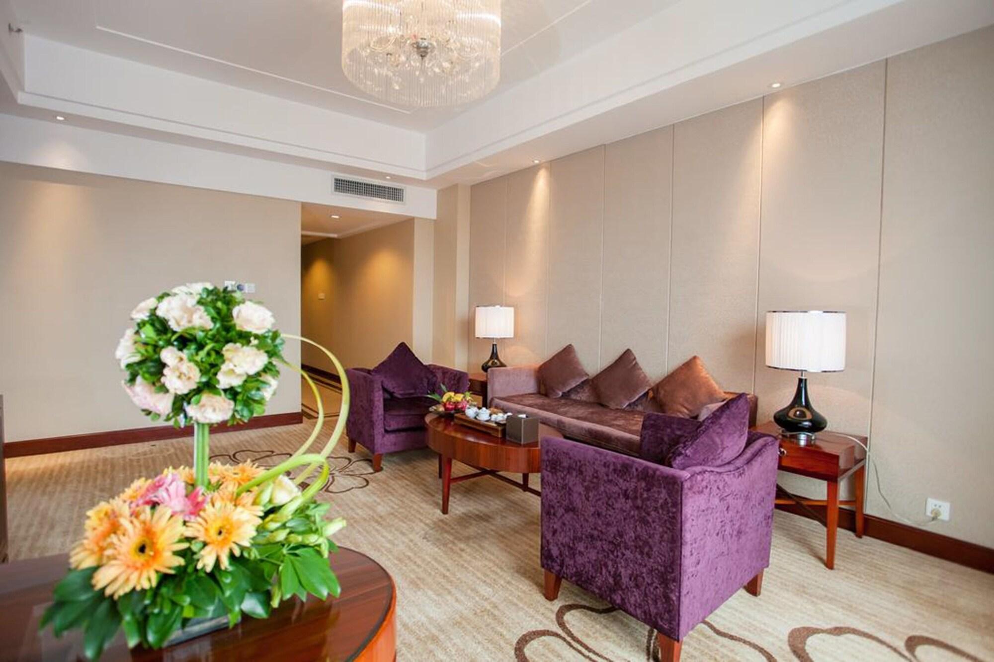 Ramada Plaza Shaoguan City Centre Ngoại thất bức ảnh