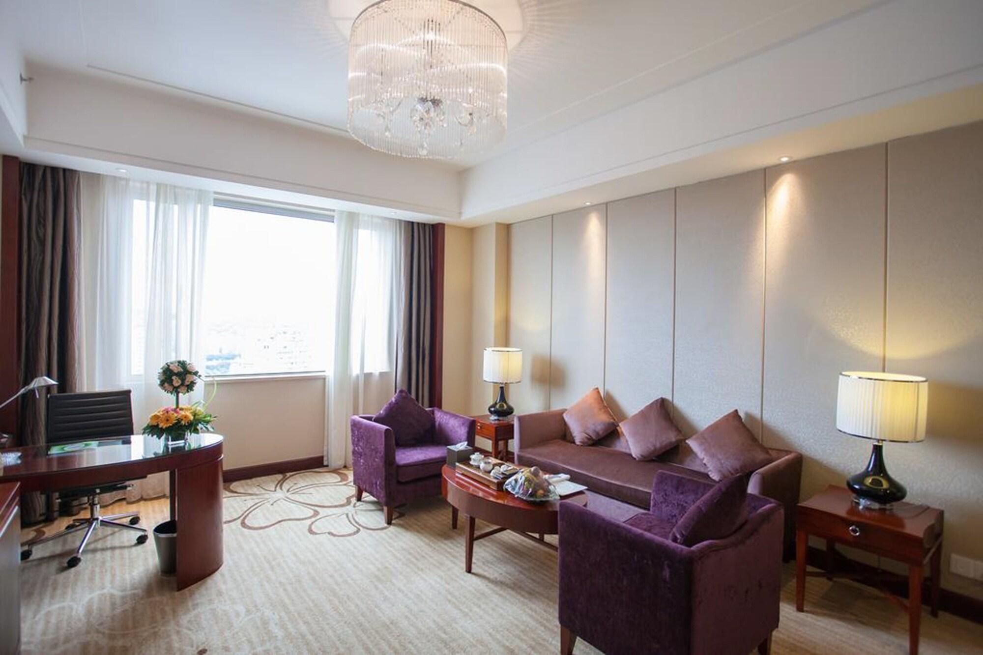 Ramada Plaza Shaoguan City Centre Ngoại thất bức ảnh