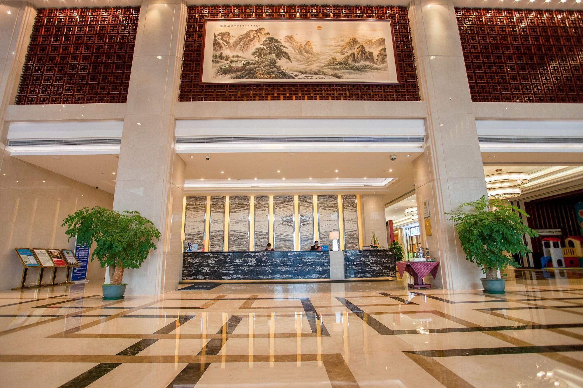 Ramada Plaza Shaoguan City Centre Ngoại thất bức ảnh