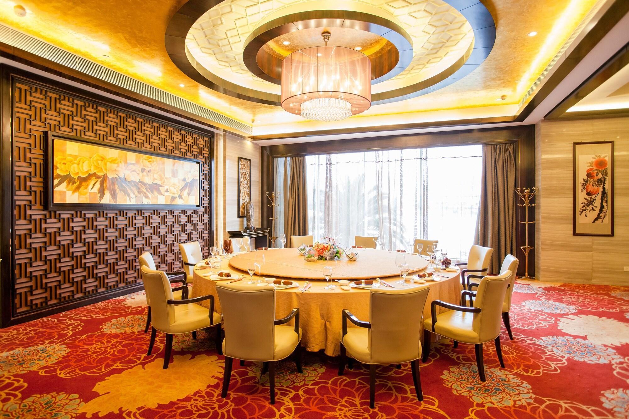 Ramada Plaza Shaoguan City Centre Ngoại thất bức ảnh