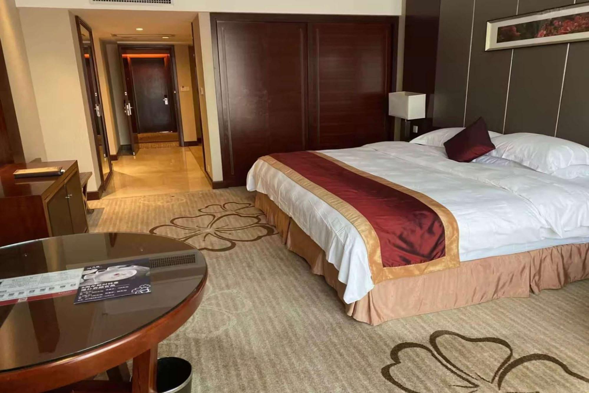 Ramada Plaza Shaoguan City Centre Ngoại thất bức ảnh